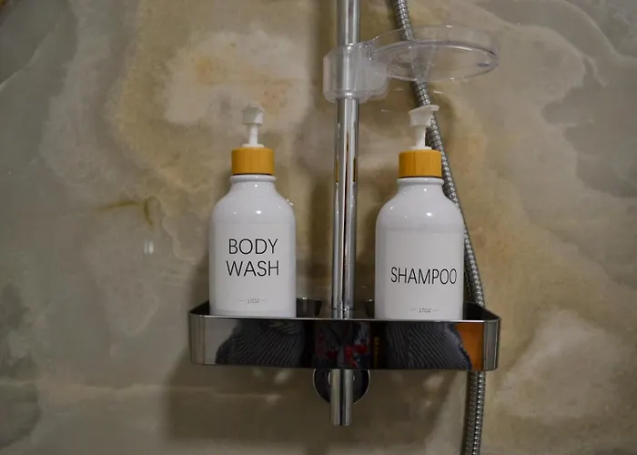 Apartment Ateneo Golden Nest